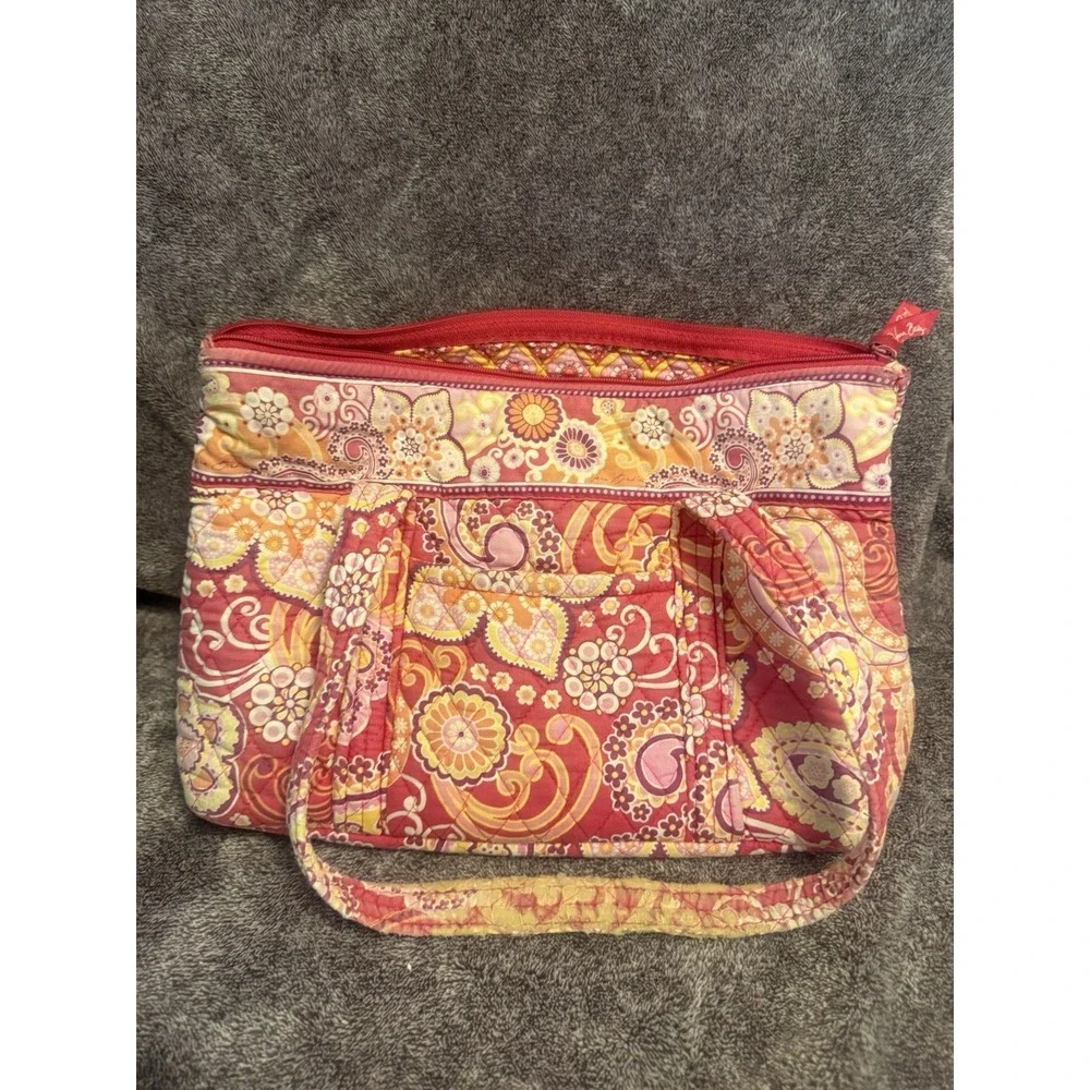 RETIRED 2009 Vera Bradley Raspberry Fizz Vera Tote Women's Purse
